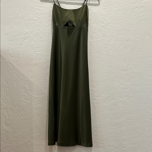 No Brand Dresses & Skirts - Elegant Green Sleeveless Dress
